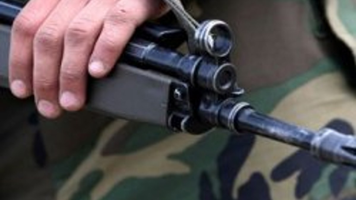 Hakkari'de çatışma : 1 şehit 4 yaralı