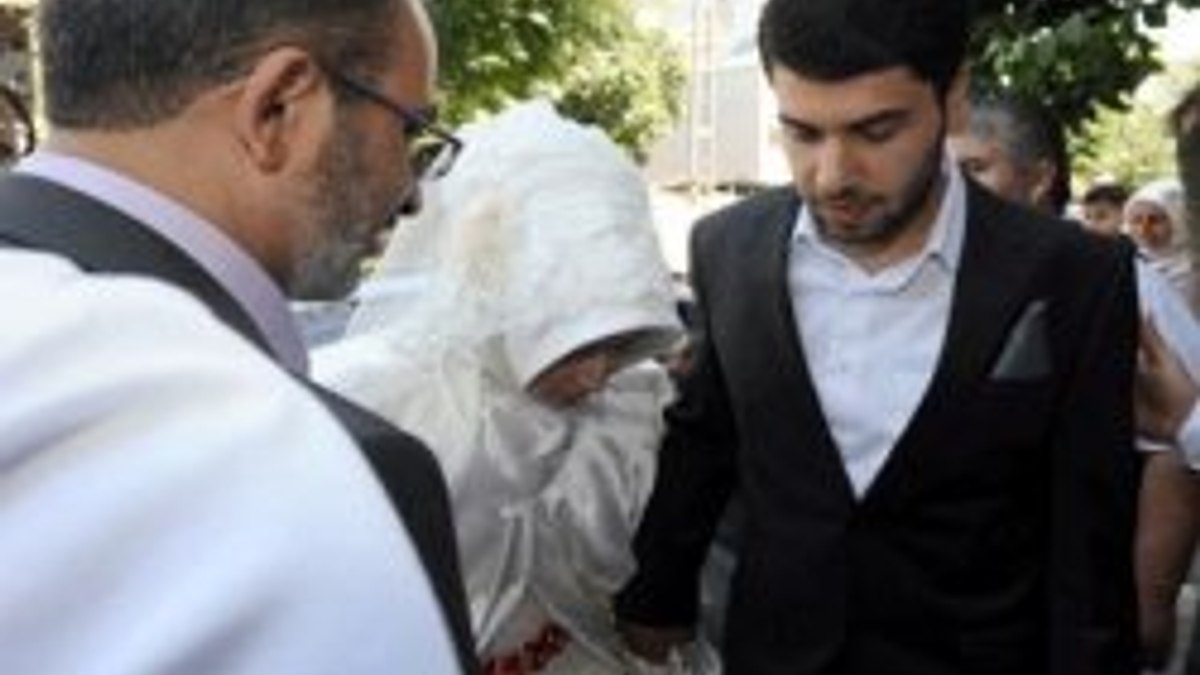Ahmedinejad'la dünür olduk