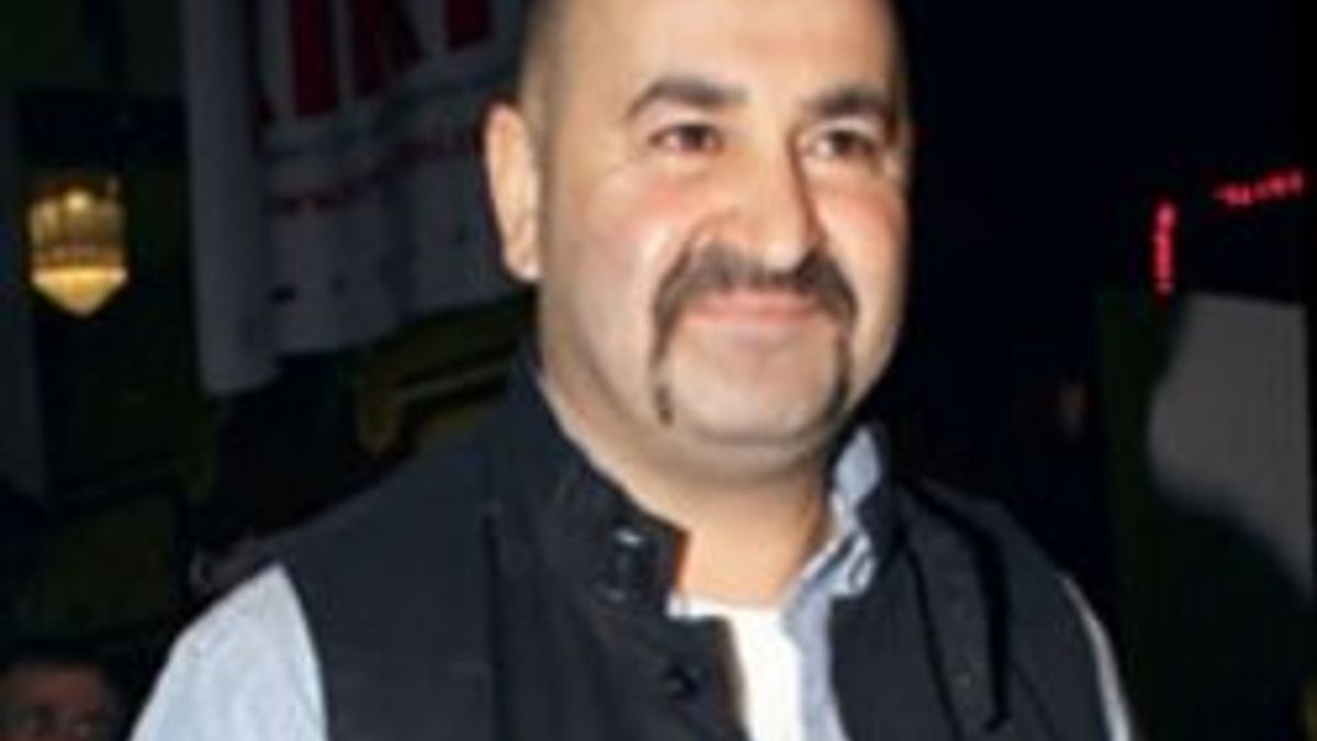 Şafak Sezer fiyatta Cem ve Şahan'a yetişti