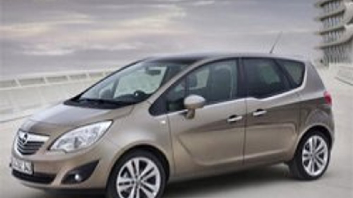 Dizel Opel Meriva Paris'i bekliyor