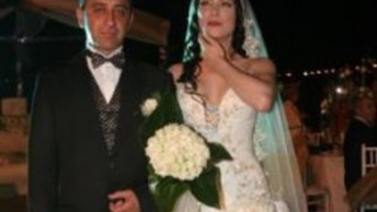 Arzu Yanardağ bu kez boşanıyor