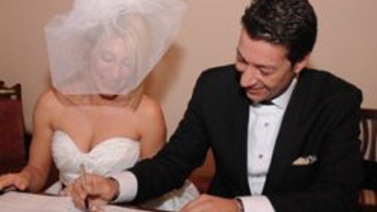 Selin Denizli evlendi