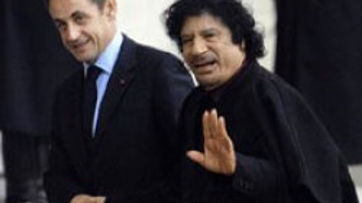Sarkozy'den Libya açıklaması - izle