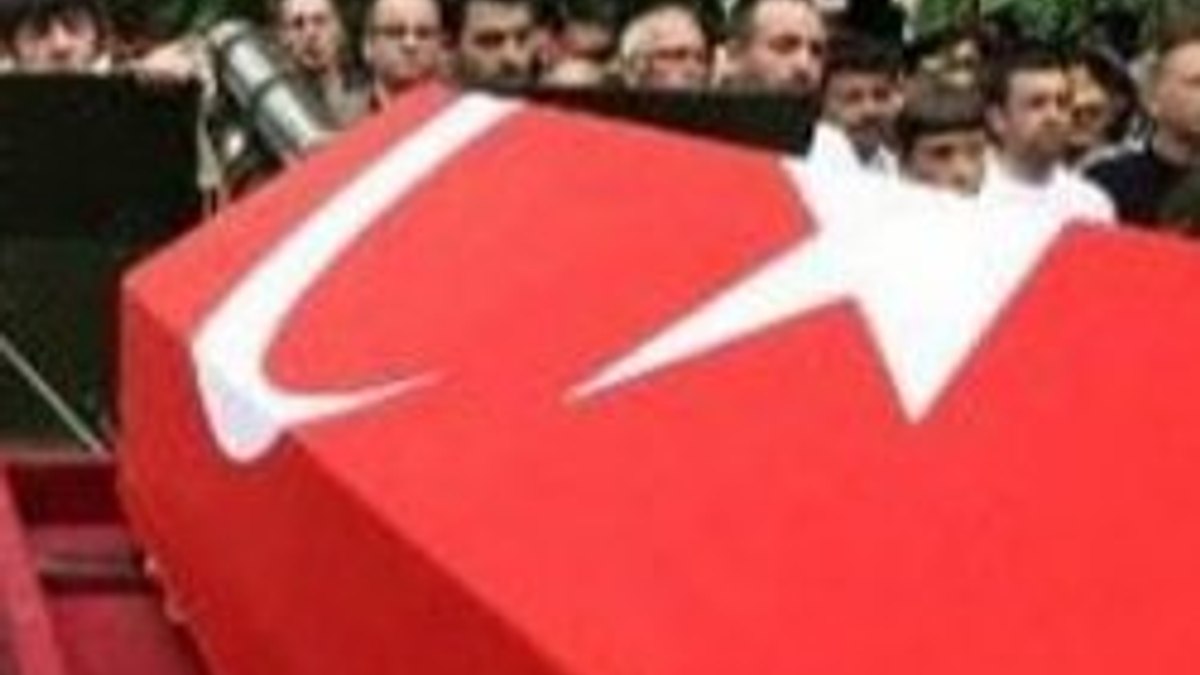 Şehit jandarma er toprağa verildi