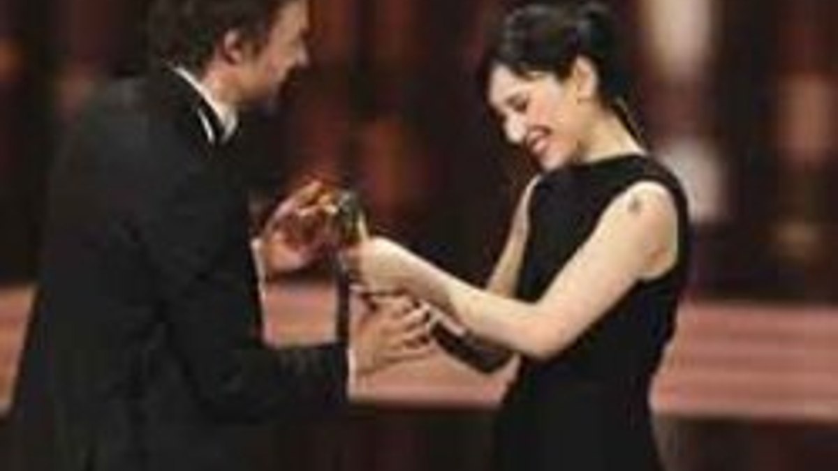 İlk ödülünü Sibel Kekilli'den aldı