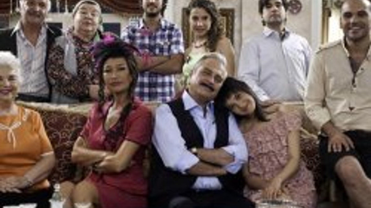Demet Akbağ ve Haluk Bilginer aynı dizide - Video