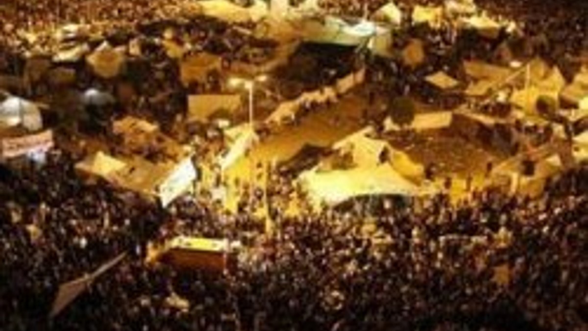 Tahrir Meydanı yine karıştı
