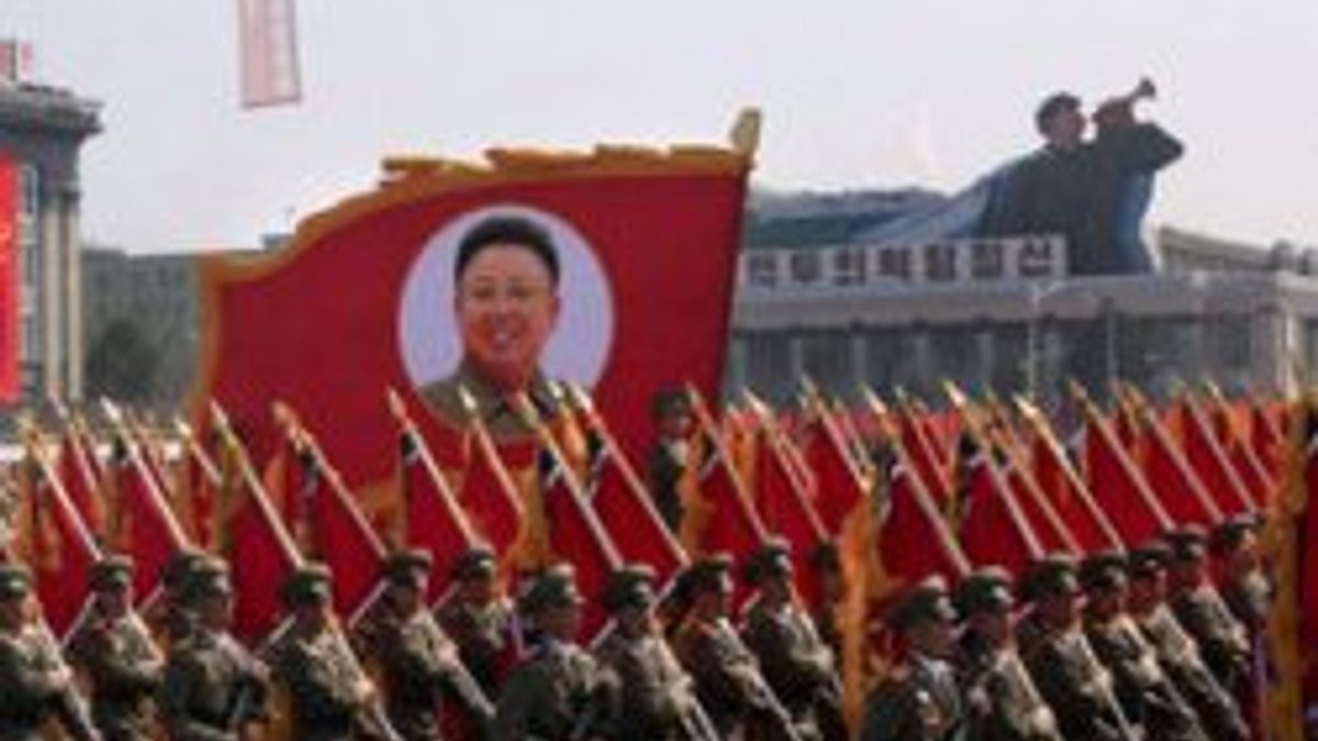 Kuzey Kore'den yeni bir gövde gösterisi