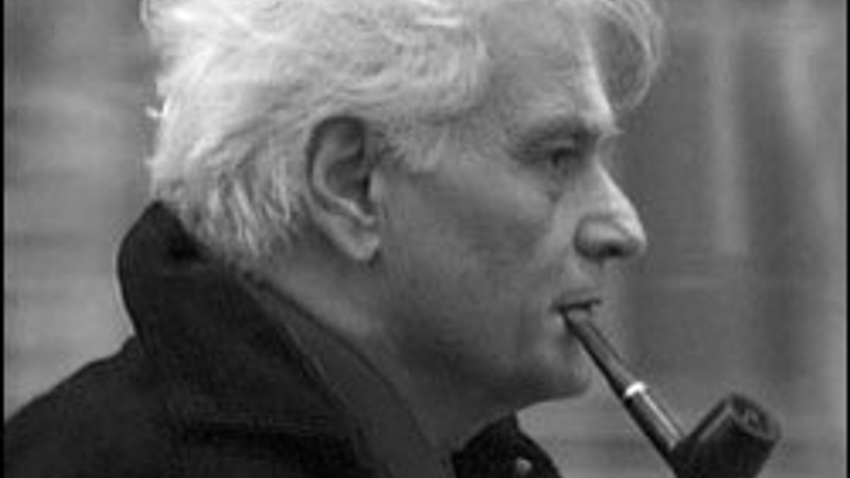 Jacques Derrida kimdir