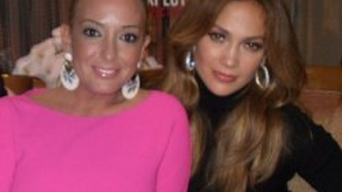 Saba Tümer Jennifer Lopez'le buluştu