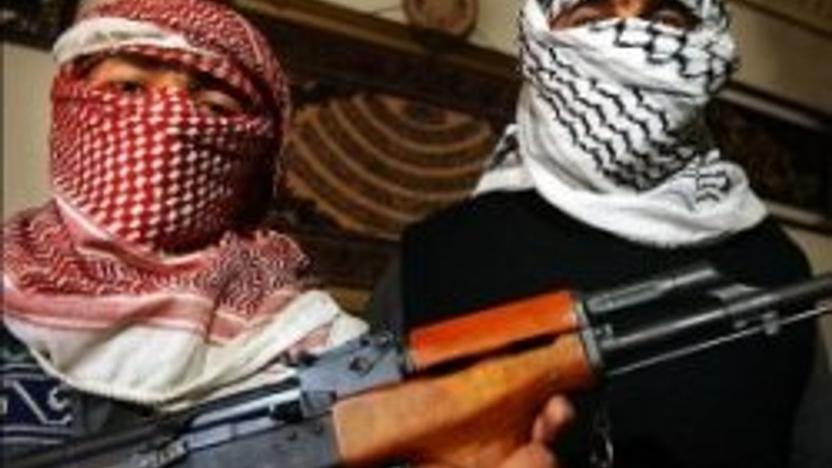 El Kaide kaçırdığı diplomatın görüntüsünü yayımladı