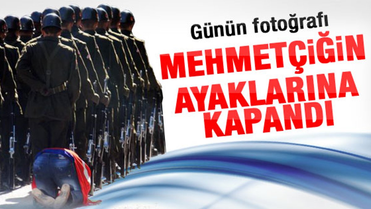 Gaziantep'teki şehit cenazesinde ağlatan kare