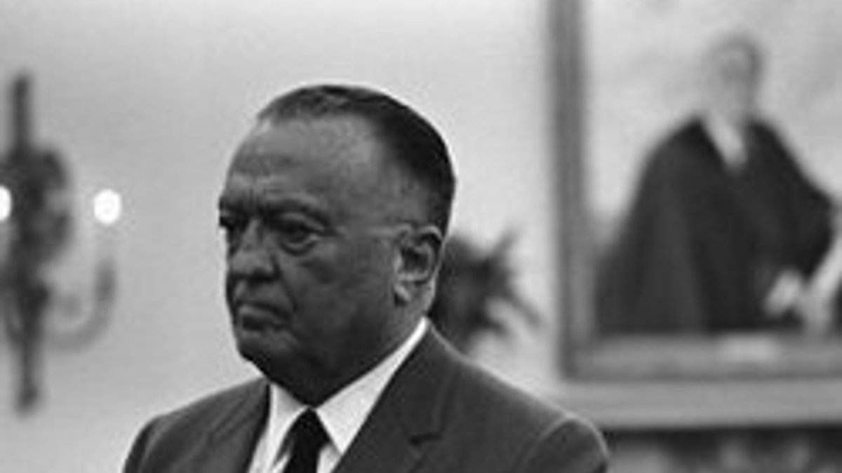 J Edgar Hoover kimdir