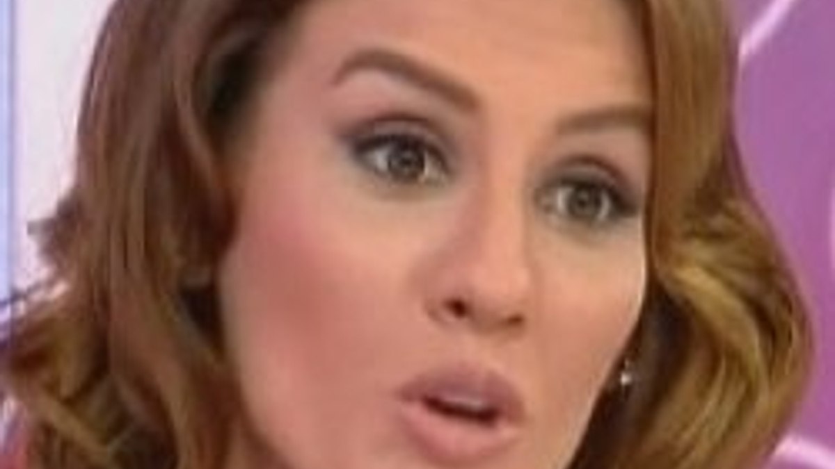Esra Erol'u Twitter'da çıldırttılar