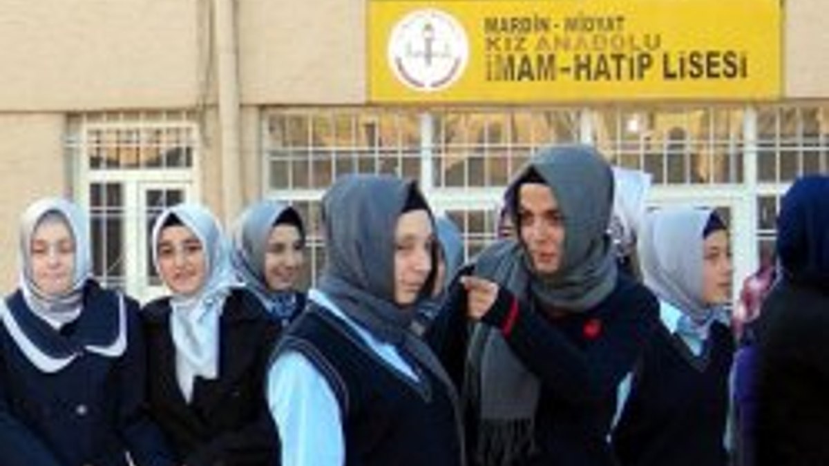 Midyat'ta imam hatipli kızların taciz isyanı