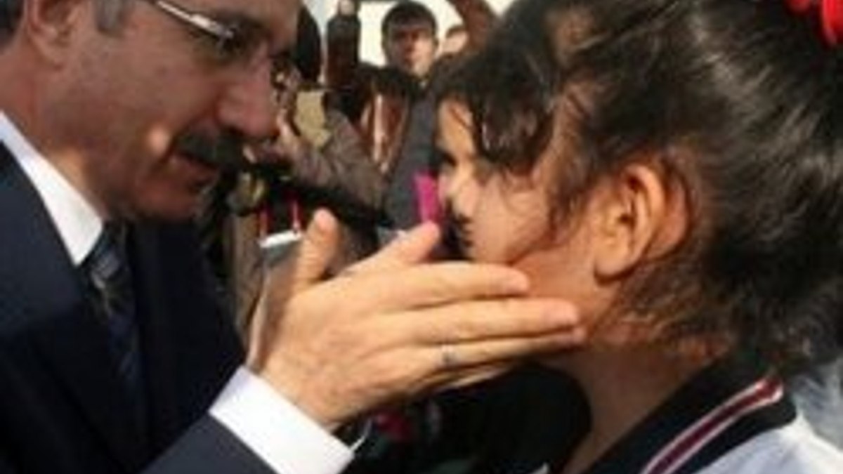 Ömer Dinçer öğrencinin serbest kıyafet cevabına şaşırdı