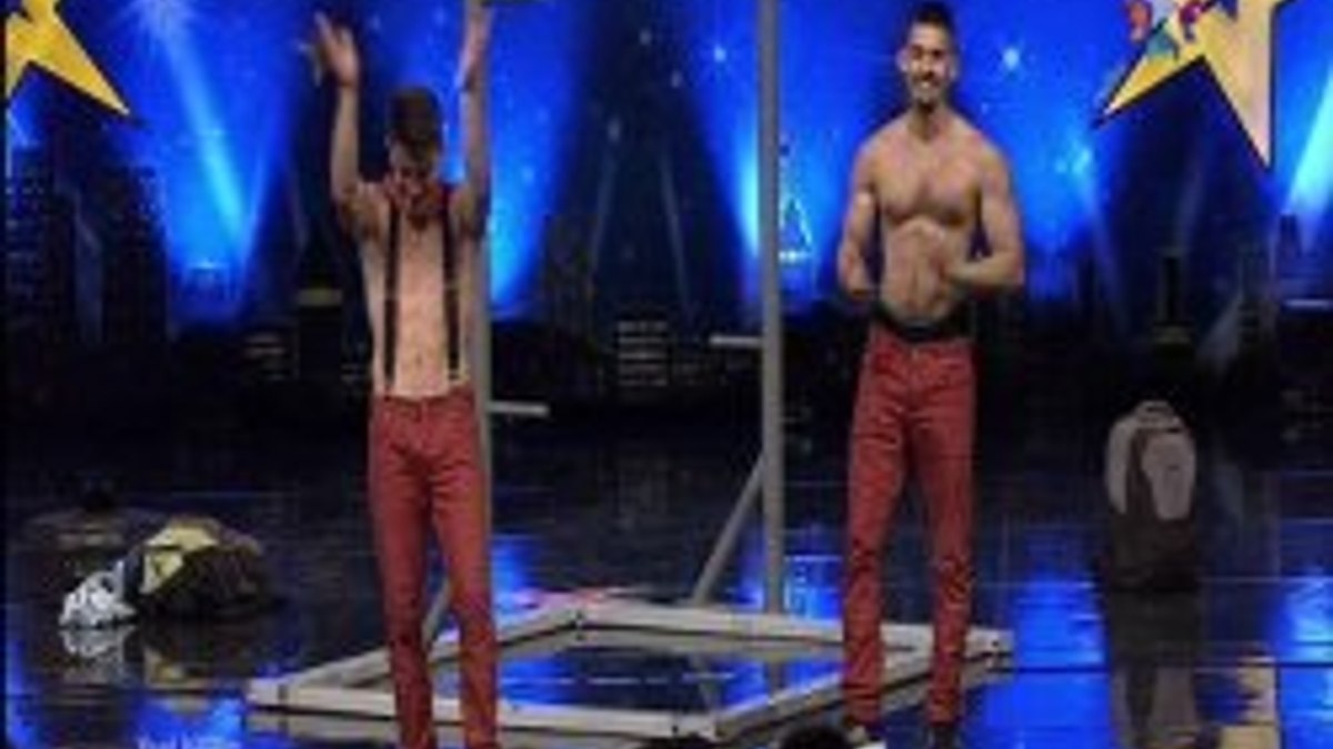Yetenek Sizsiniz Türkiye'de Hülya Avşar krize girdi - izle