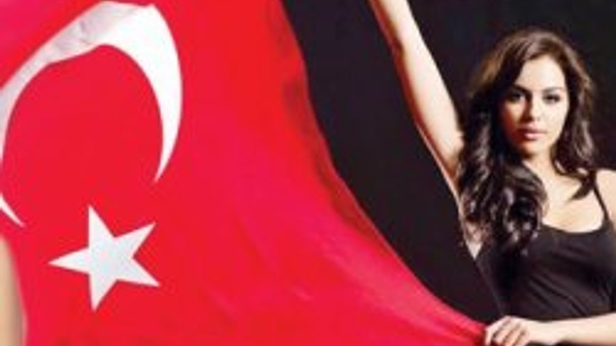 Berrin Keklikler'den bayraklı tanıtım