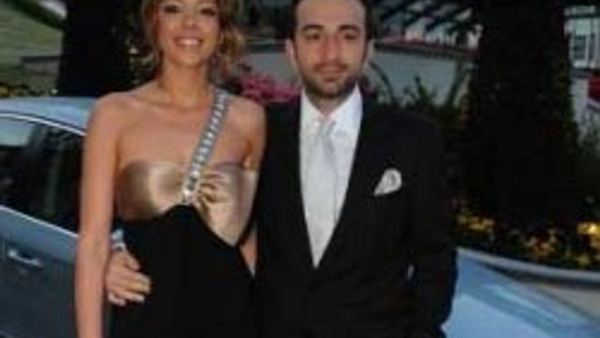 Esra Eron ve Murat Aşık boşanamadı
