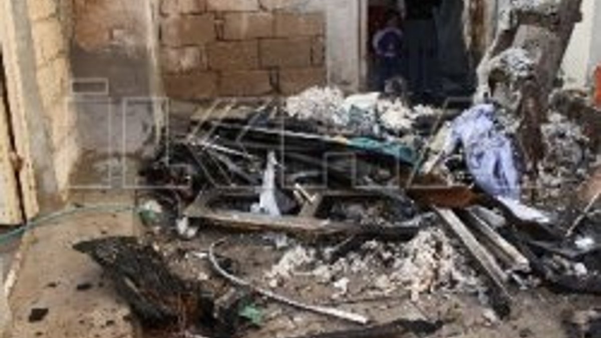 Nusaybin'de yangın: 2 ev 1 otomobil yandı
