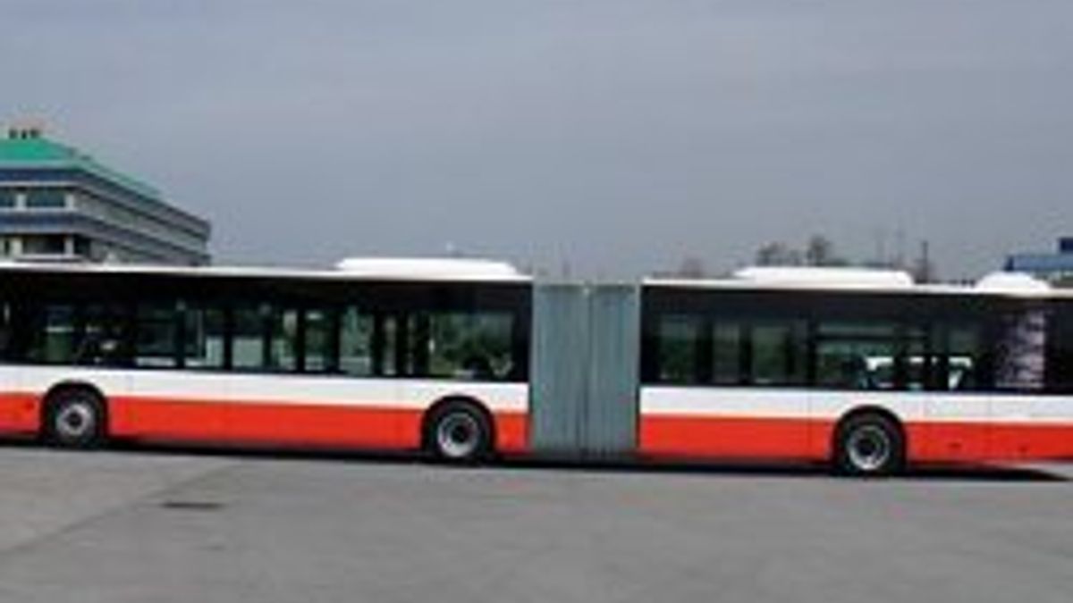 İzmir'e 100 adet körüklü otobüs geliyor