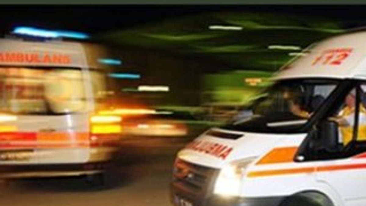 Bayburt'ta yolcu otobüsü devrildi: 3 ölü