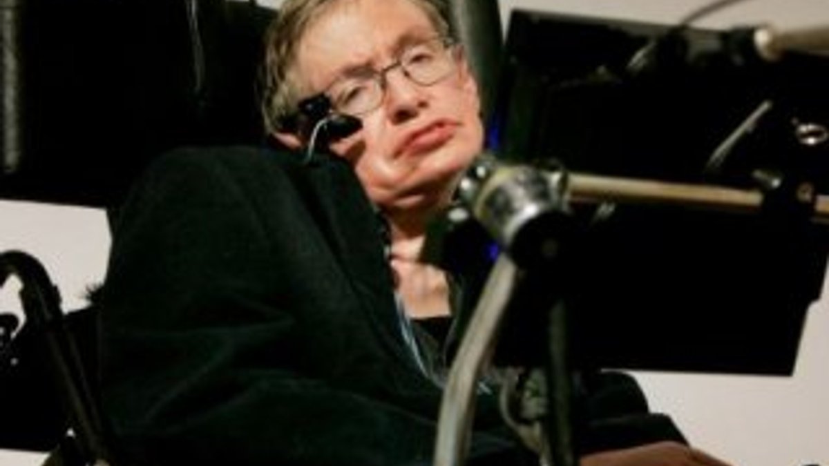 Stephen Hawking: Kara delikler yok