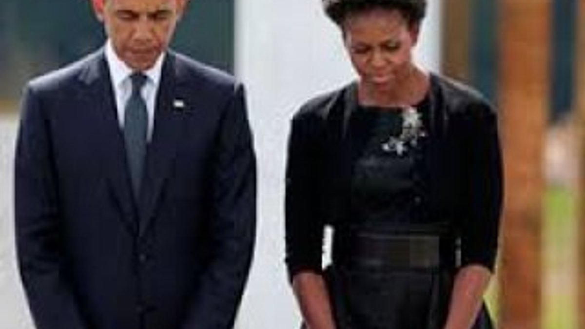 Obama çifti Sevgililer Günü'nü ayrı geçirdi