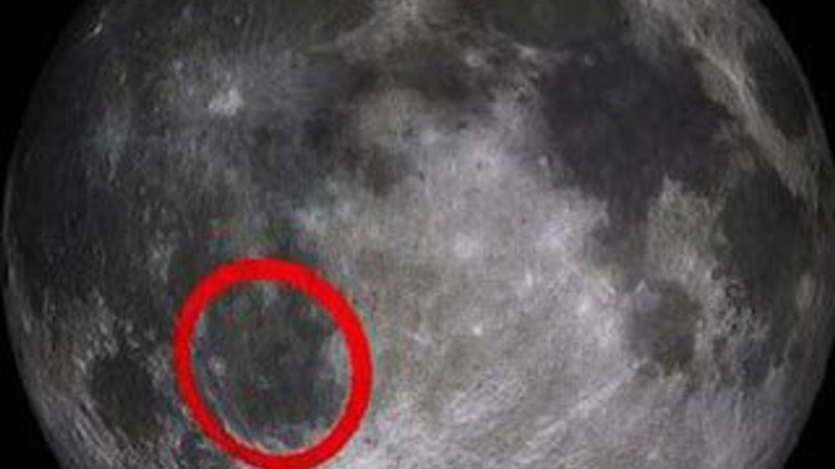 Ay'a devasa meteor çarptı - Video