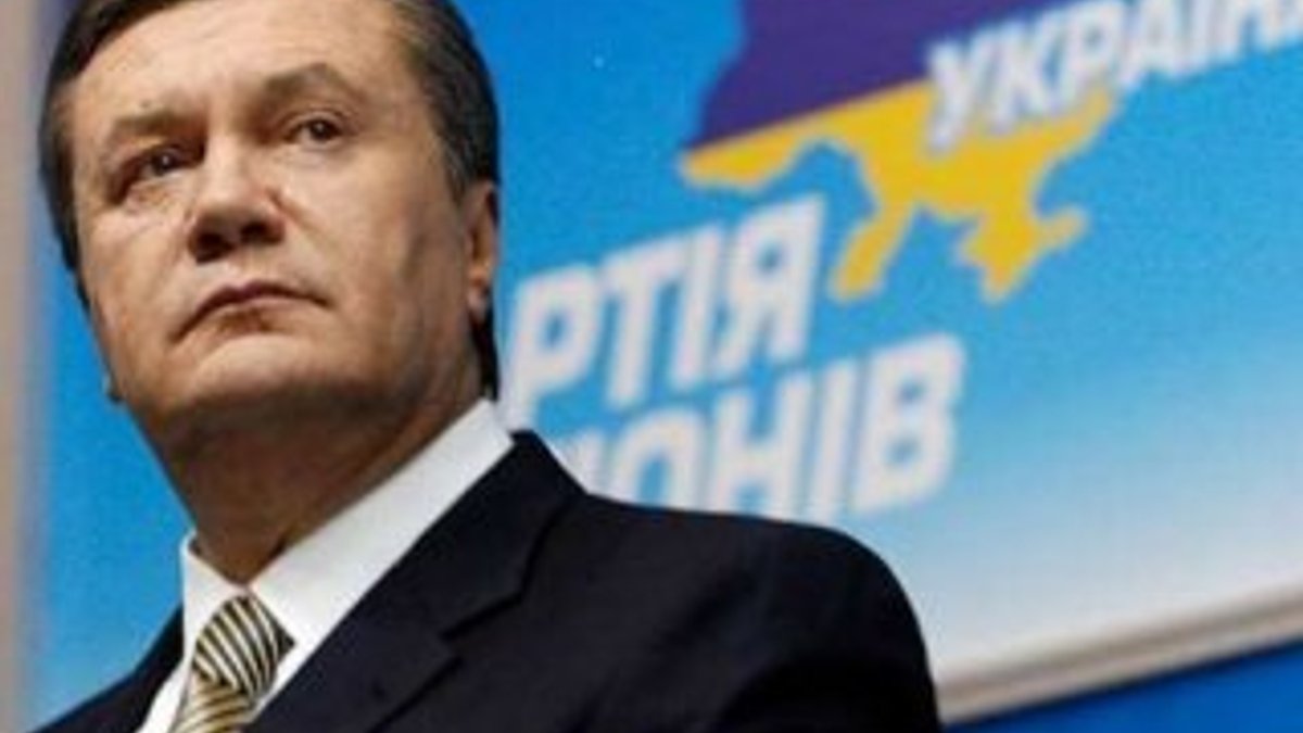 Ukrayna devrik lideri Yanukoviç için arama kararı
