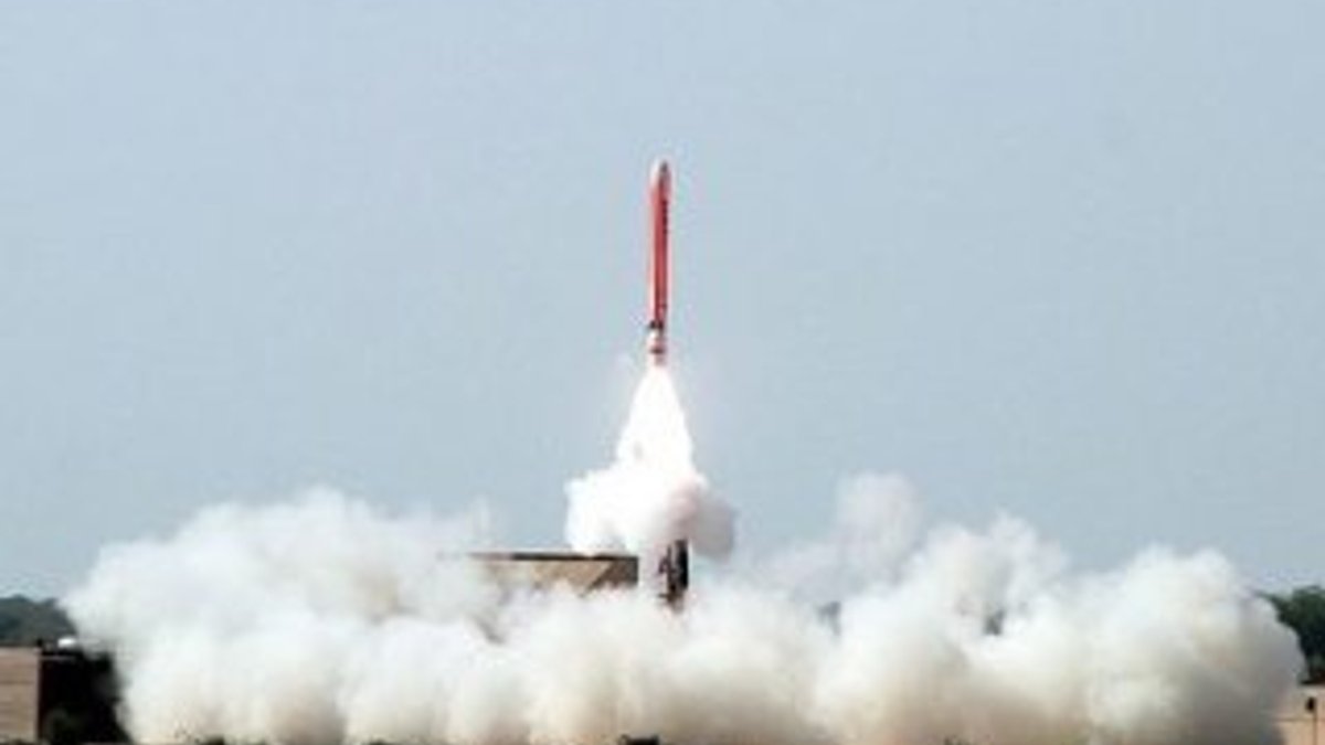 Kuzey Kore'nin iki füze daha fırlattığı iddiası