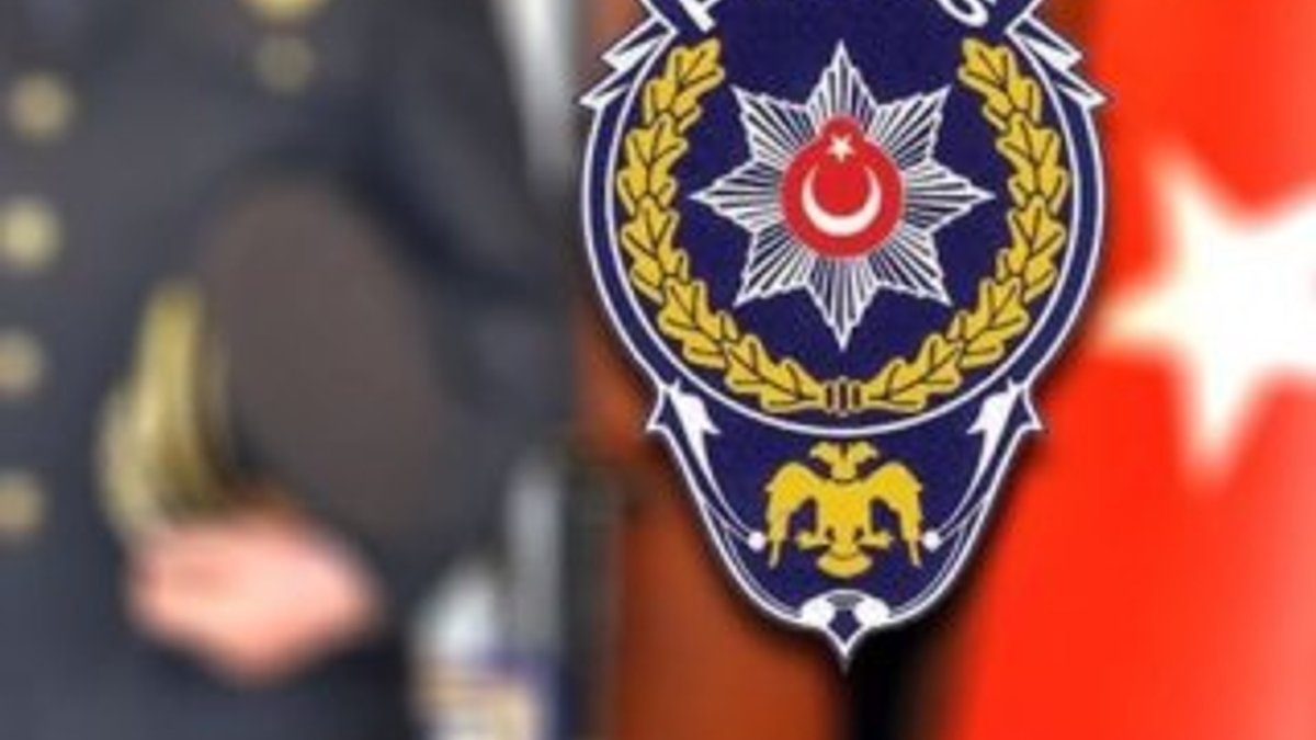 İzmir'de 223 komiser ve polisin görev yeri değişti