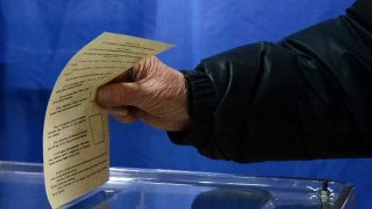 Kırım'da birden fazla oy kullanıldı iddiası