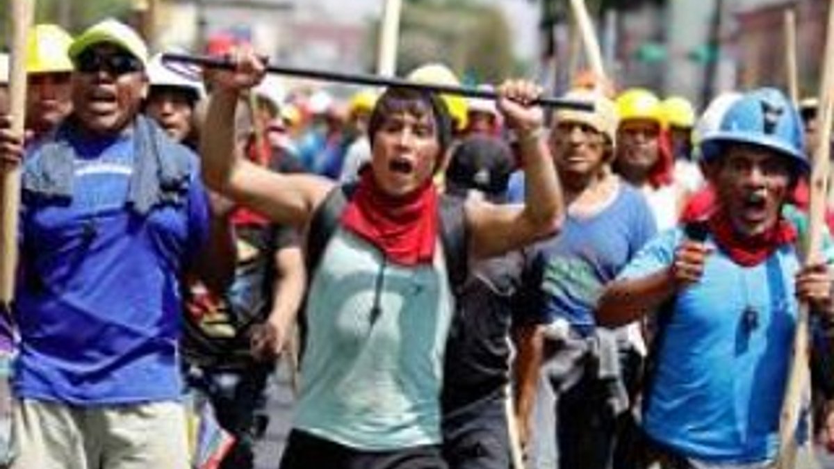 Peru'da madenciler geri adım atmıyor