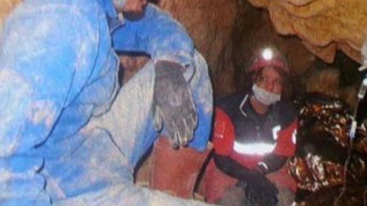 Eskişehir'de mağarada mahsur kalan Ramazan Yörük kurtarıldı
