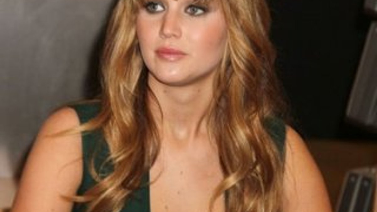 Jennifer Lawrence en seksi kadın seçildi