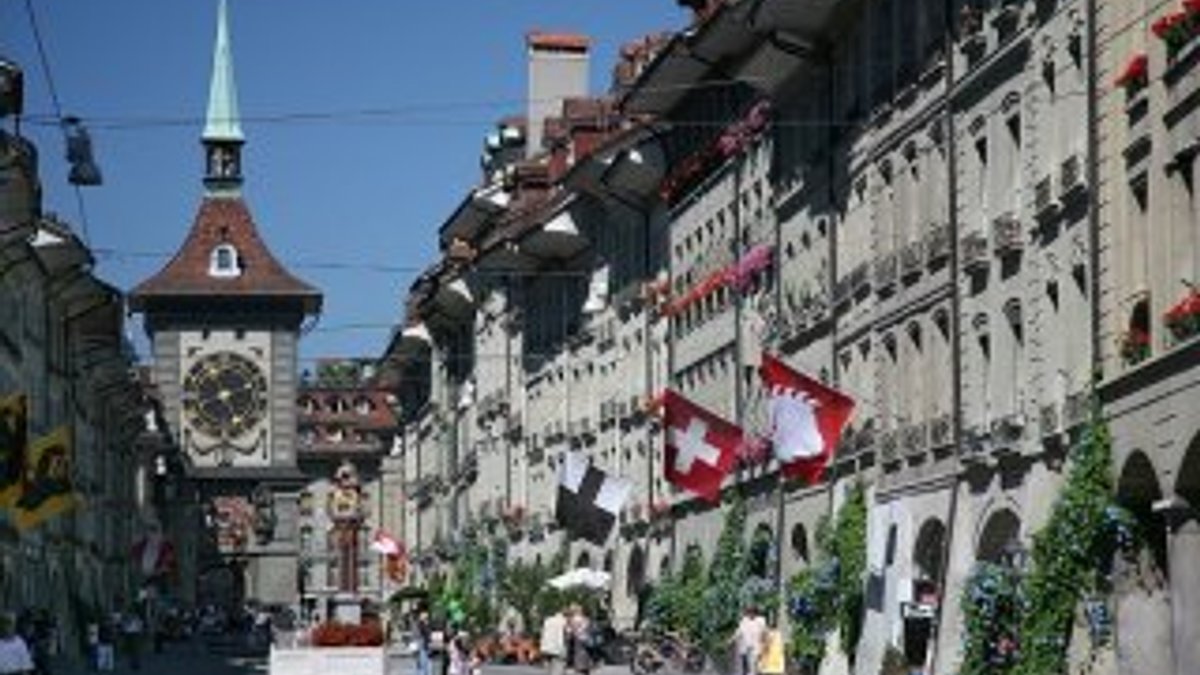 İsviçre'de asgari ücret 3 bin 300 euro olacak