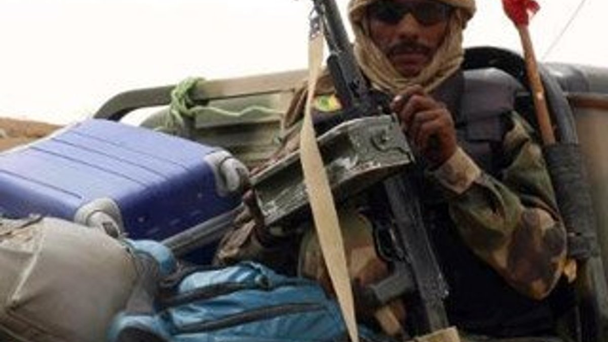 Mali'de isyancı Tuaregler'le ordu güçleri çatıştı