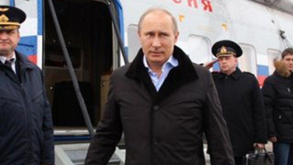 Putin Karadeniz'in petrol yataklarını ele geçirdi