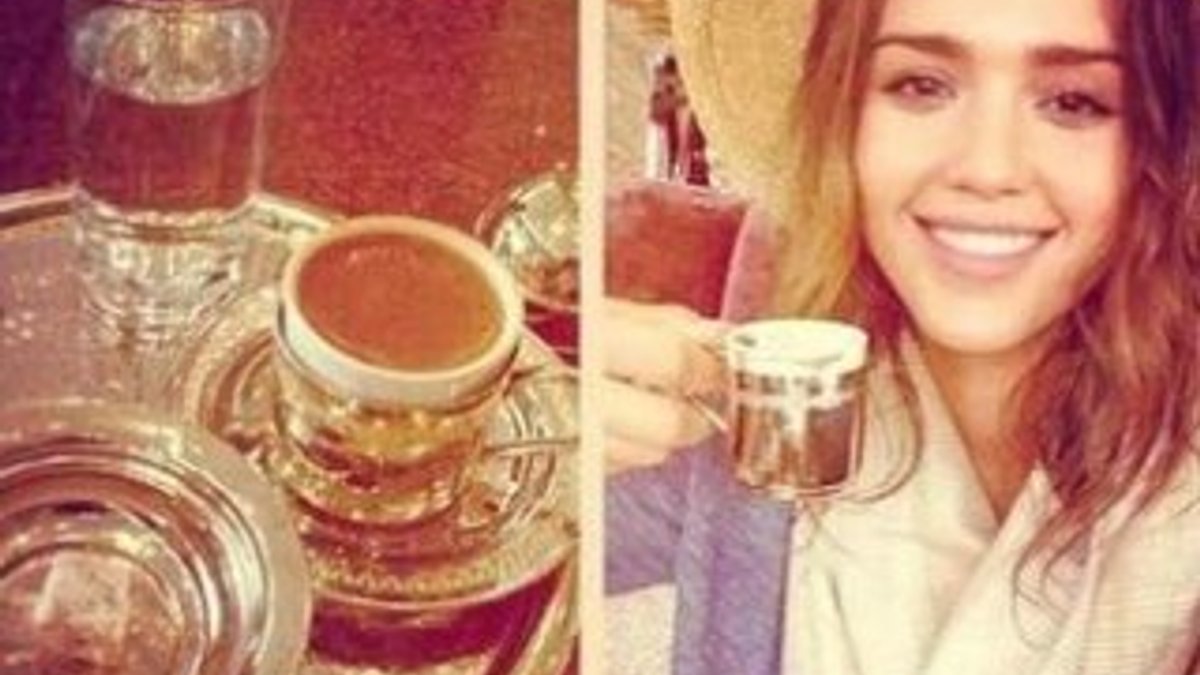 Jessica Alba Türk kahvesini çok sevdi