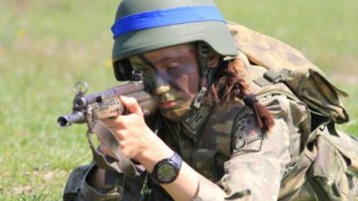 Balıkesir Astsubay MYO'da 26 kadın öğrenci eğitim görüyor
