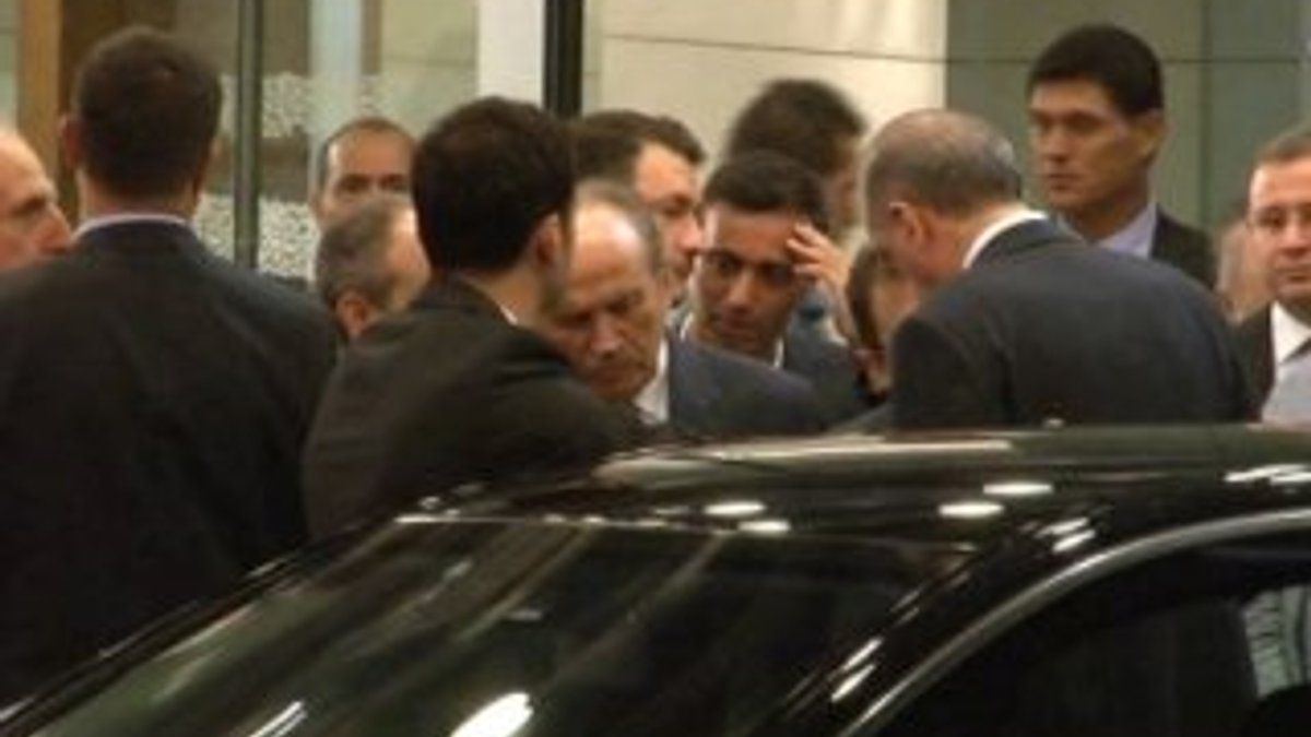 Mustafa Sandal Erdoğan'ı karşıladı