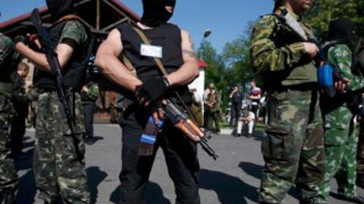 Rus ayrılıkçılar 4 AGİT gözlemcisini daha serbest bıraktı