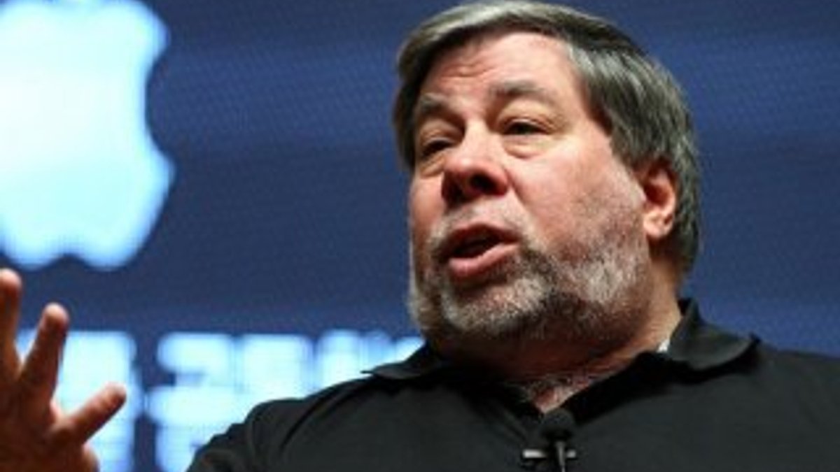 Steve Wozniak Samsung’un akıllı saatini eleştirdi