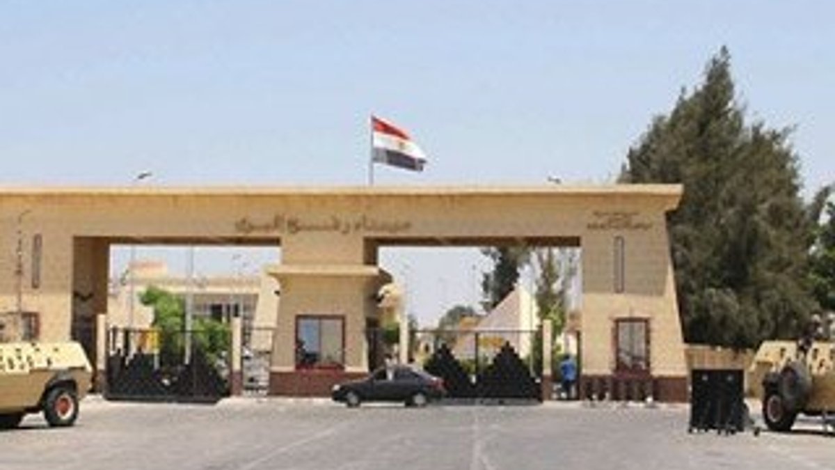 Mısır Refah Sınırı Kapısı'nı açacak