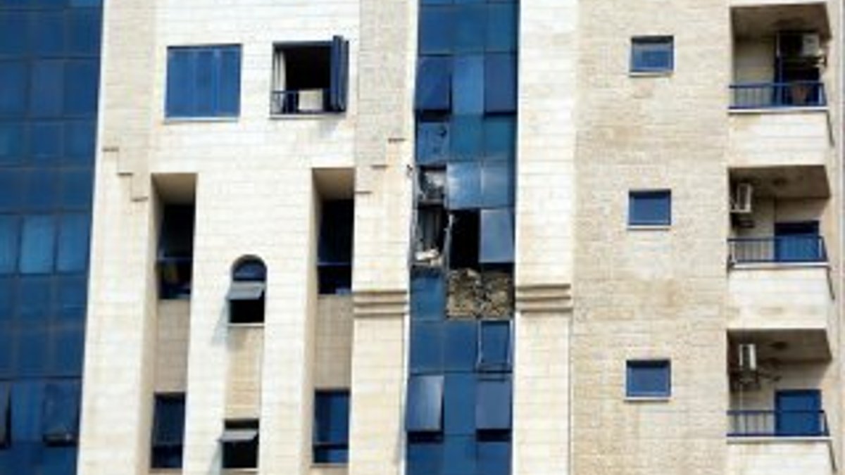 İsrail AA'nın Gazze ofisinin bulunduğu binayı vurdu