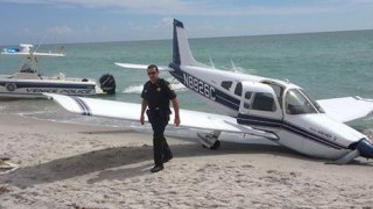 Plaja acil inen uçak 1 kişinin ölümüne neden oldu