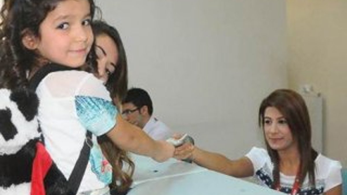 6 yaşındaki kızdan Erdoğan'a 2 bin lira bağış