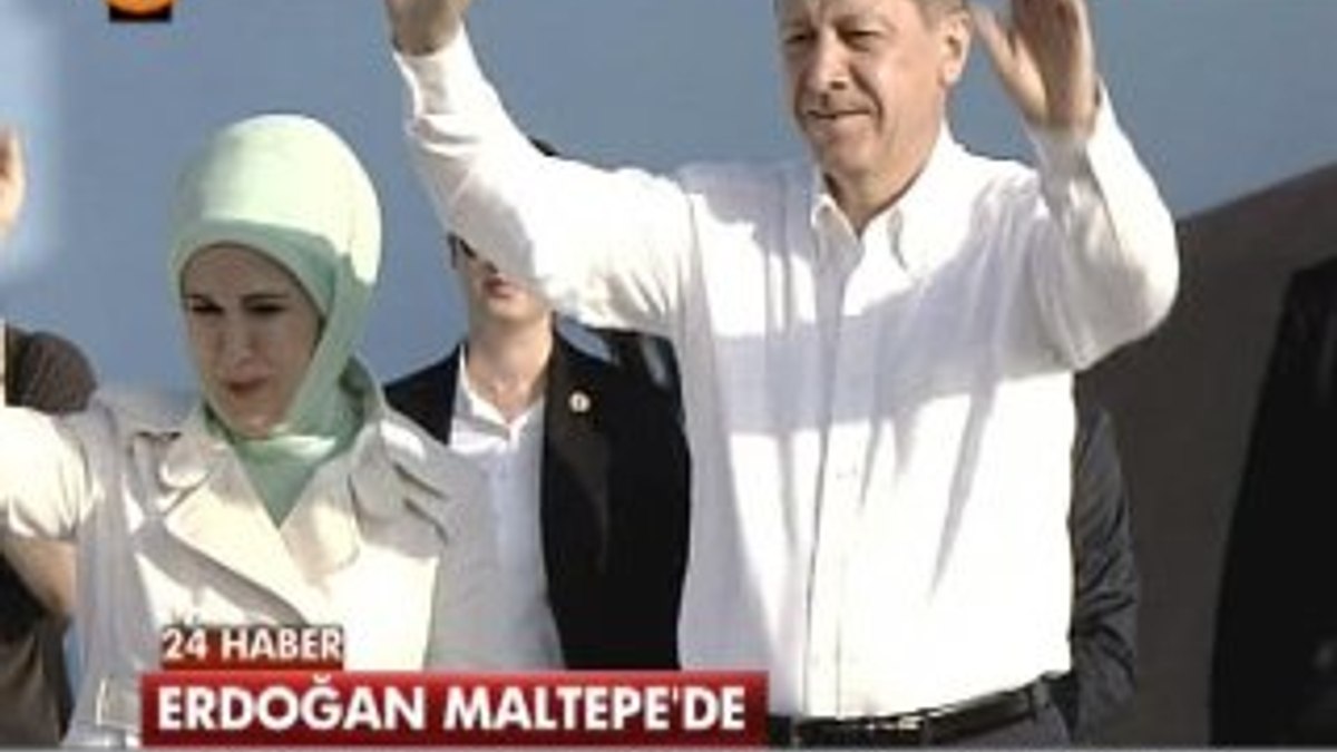 Başbakan konuşmasına İstiklal Marşı'yla başladı İZLE