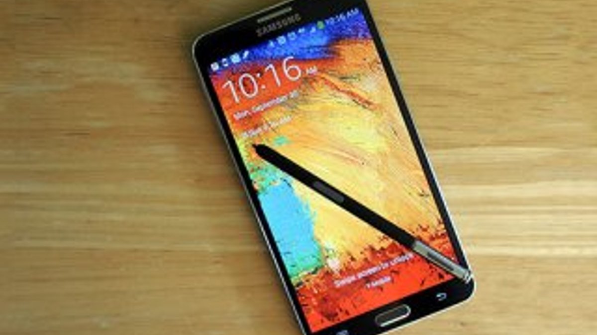 Galaxy Note 4‘ün özellikleri ve fiyatı belli oldu
